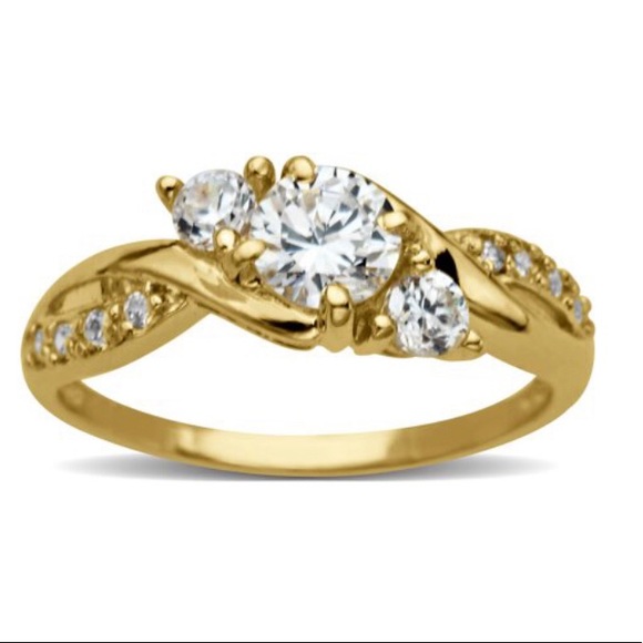 Ring - Picture 1 of 3